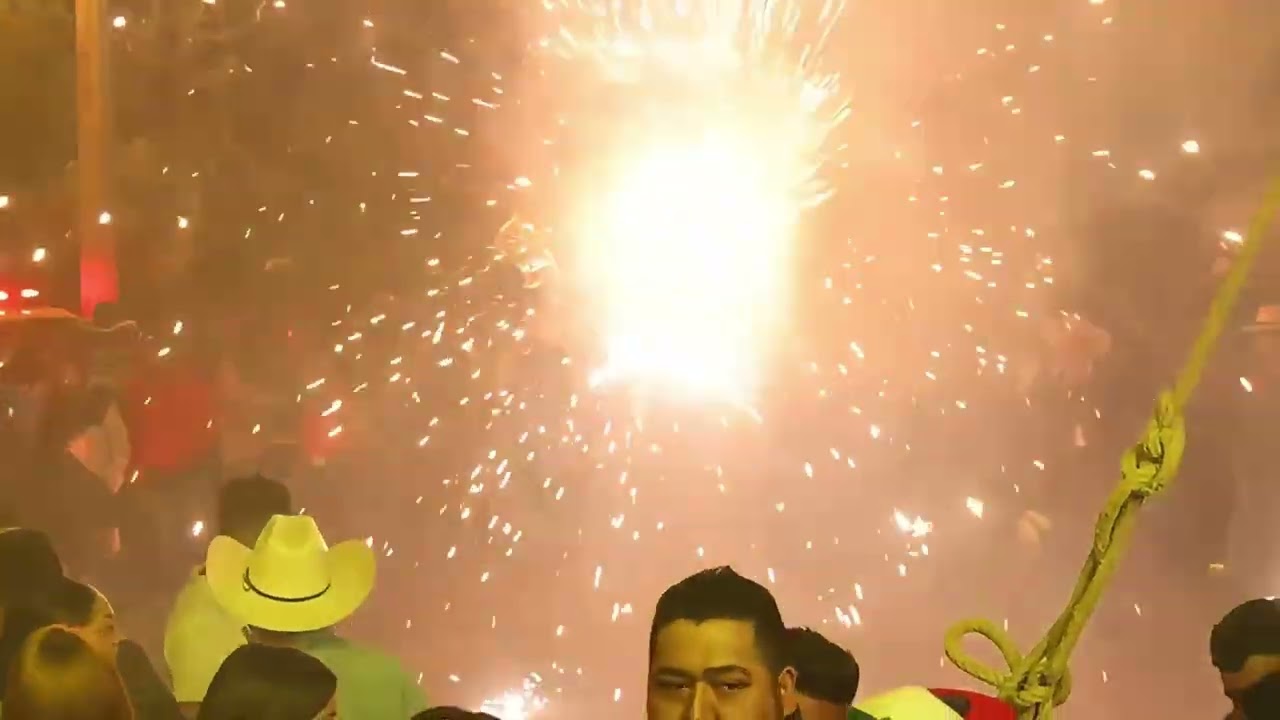 Banda la Jaripera - El Pato Asado [Video 4k]  - 2025
