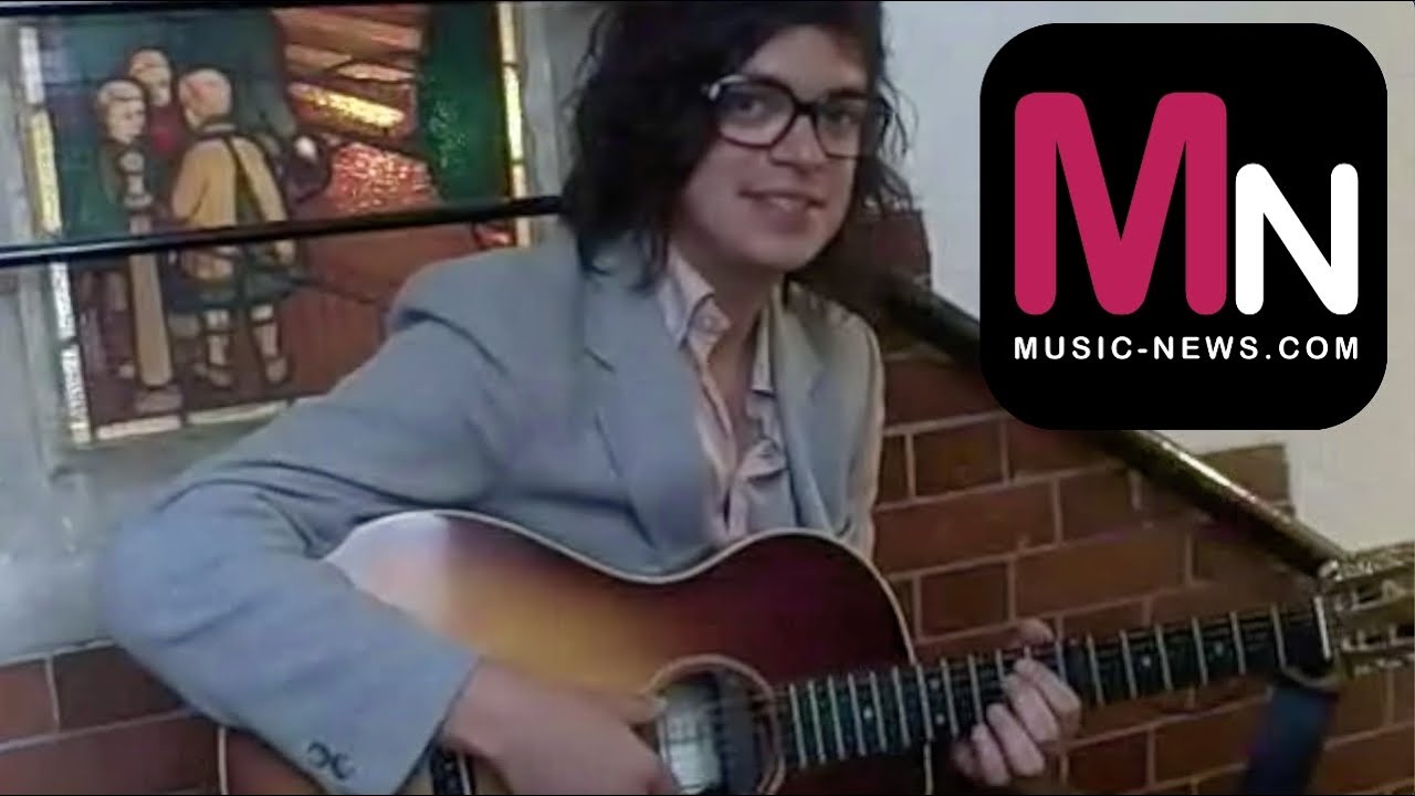 Get Cape. Wear Cape. Fly I Session I Music-News.com @getcape
