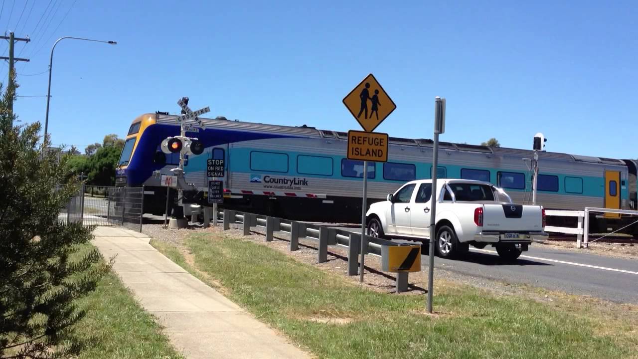 Bungendore Train Crossing