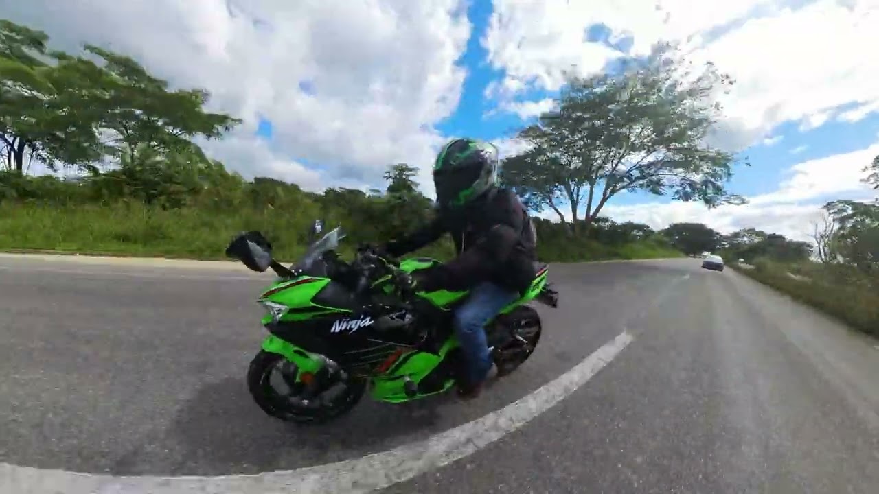 Divirtiendome en la ninja 400 #ninja400 #insta360