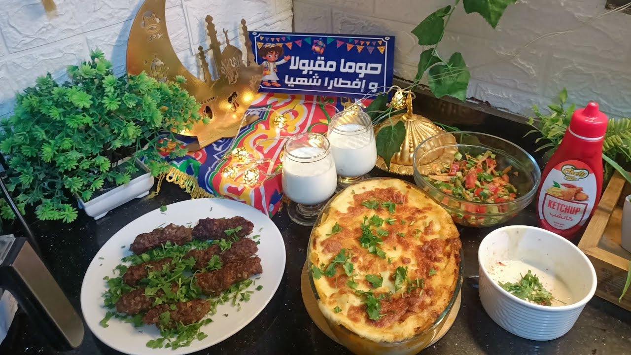 فطار ١٦ رمضان 🌙⭐الايام الحلوه بتجري جدا ربنا يديم علينا بركة الشهر الكريم ونخرج منه مجبورين الخاطر 