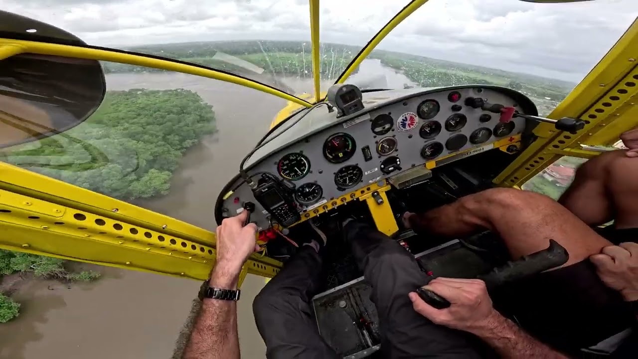ULM : 30min d'hydro-ULM en Guyane avec Bastien.