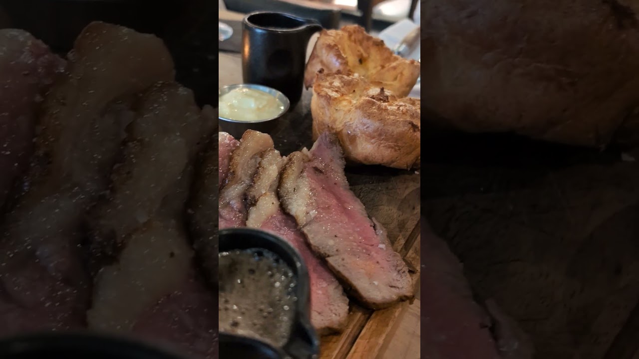 Steakhouse Sunday Roast at Butcher Grill,Ranelagh📍 #SundayRoast #IrelandsGrub #Steakhouse #RoastBeef