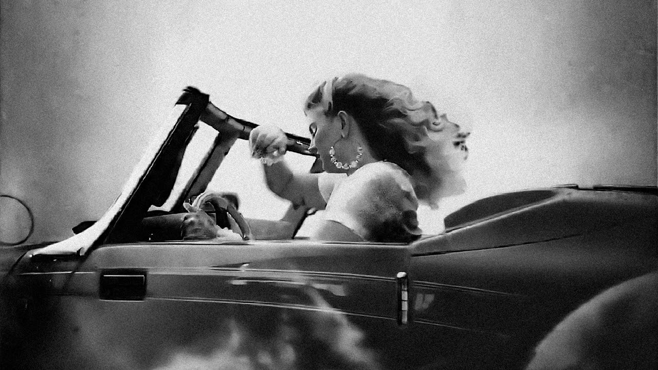 Lana Del Rey - Chemtrails Over the Country Club (Official Instrumental)