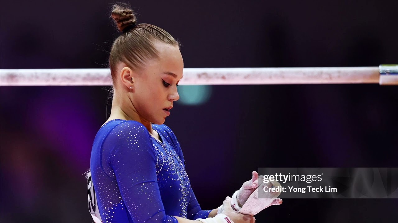 Russian Roulette (Rihanna) floor music