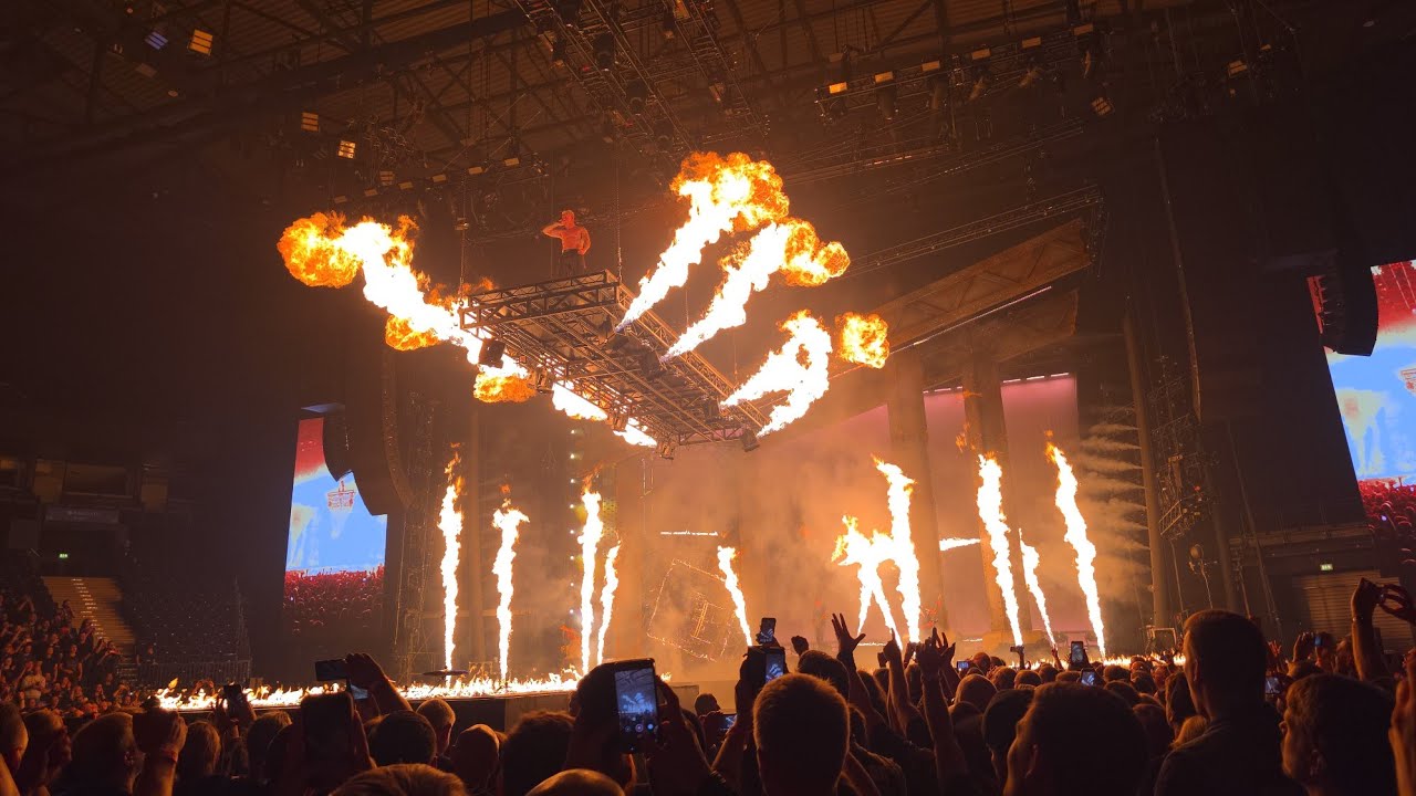 Parkway Drive - Crushed (Live) Hamburg, Barclays Arena 