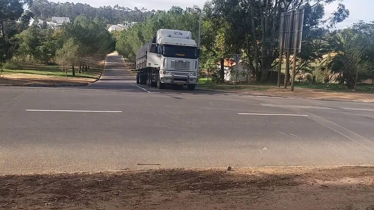 Freightliner Argosy ISX500 sound