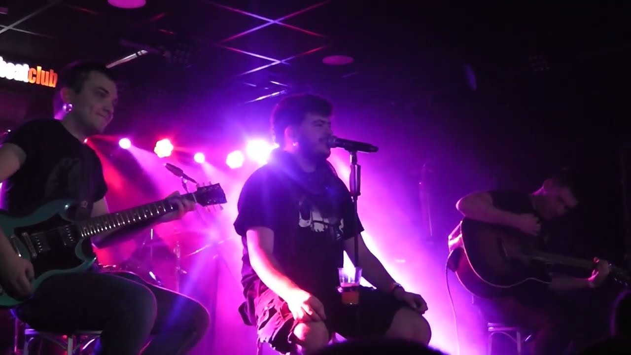 Linaje -golfa- homenaje a robe de  extremoduro - en directo sala GBC (Murcia) 14-02-2026