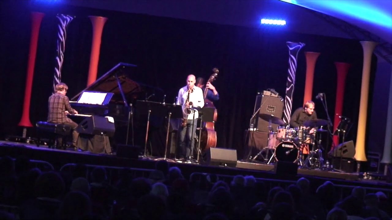 James Farm - Edmonton Jazz 2010 // Chronos by Aaron Parks