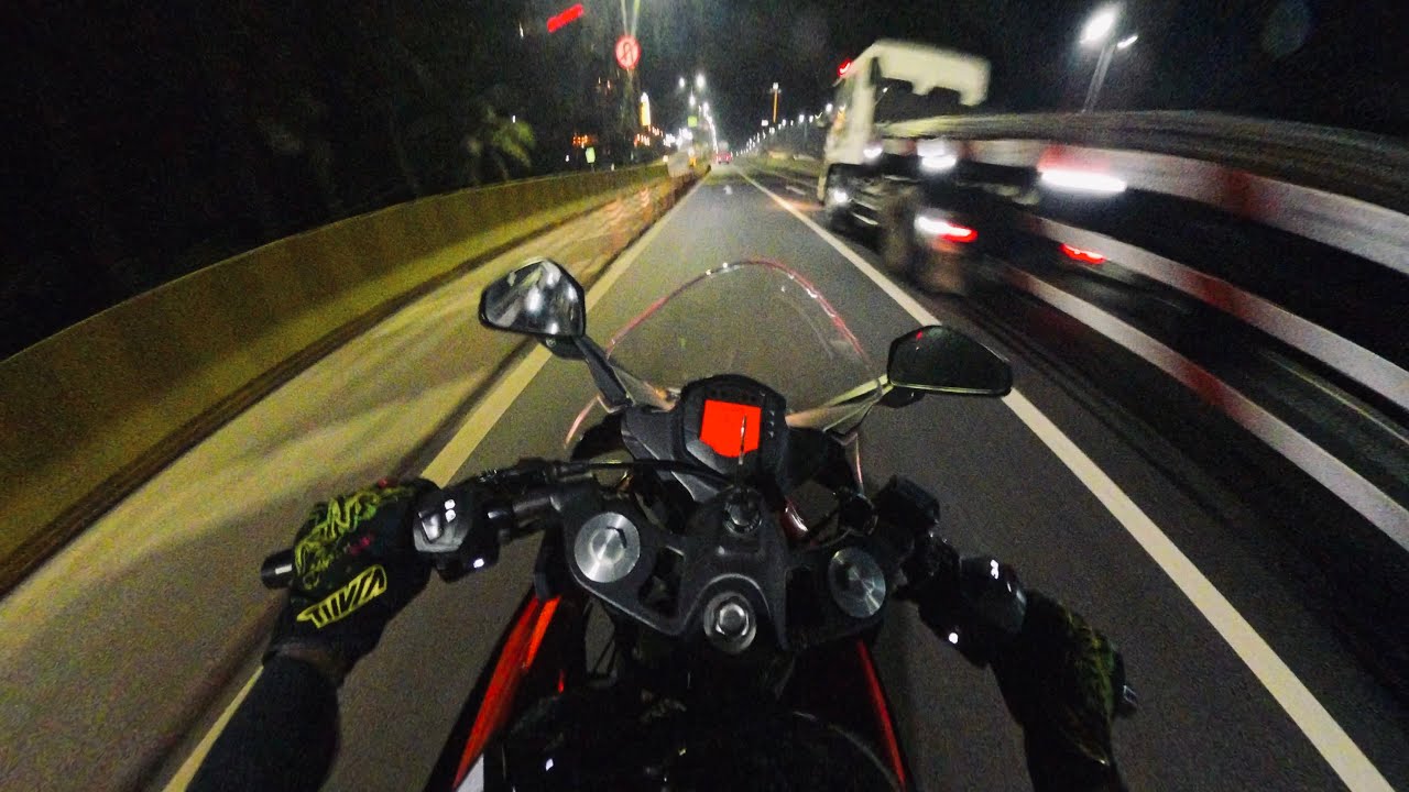 FULL SEND at Night | Stage 2 RC 390 Decat Barrel Exhaust