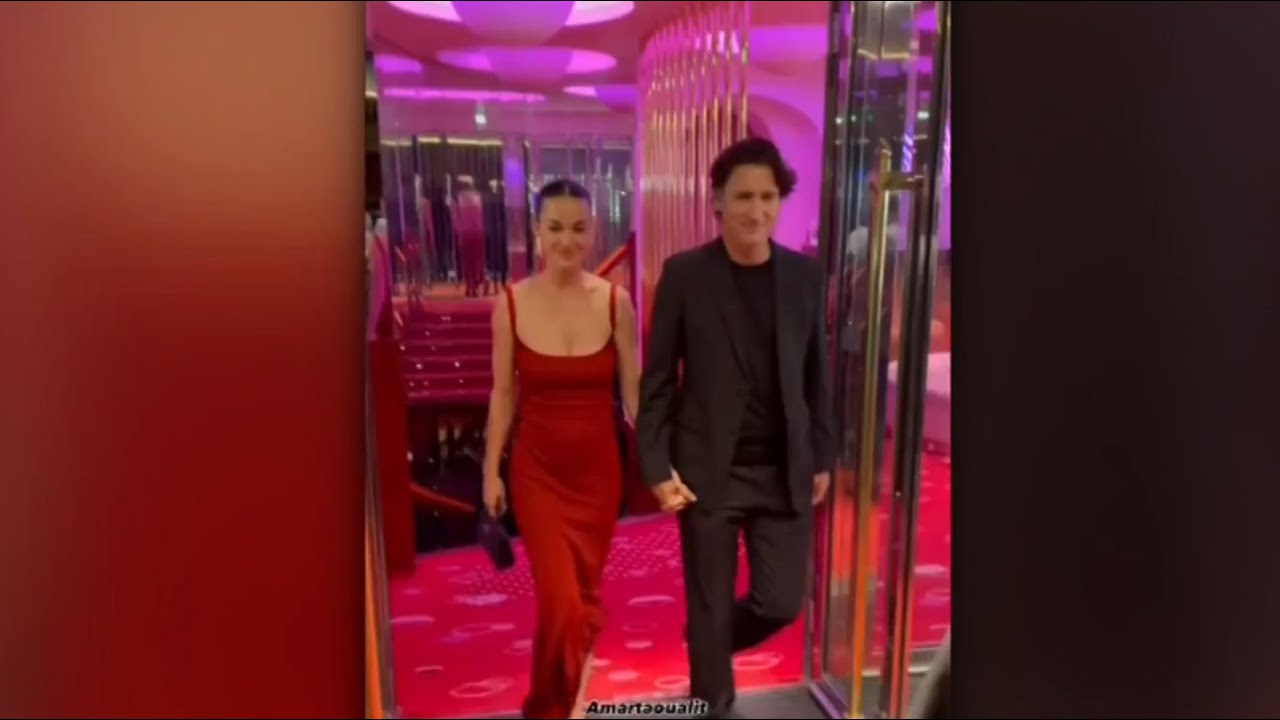 ‘Highly unpopular’ Katy Perry and Justin Trudeau spotted ‘hand in hand’ in Paris