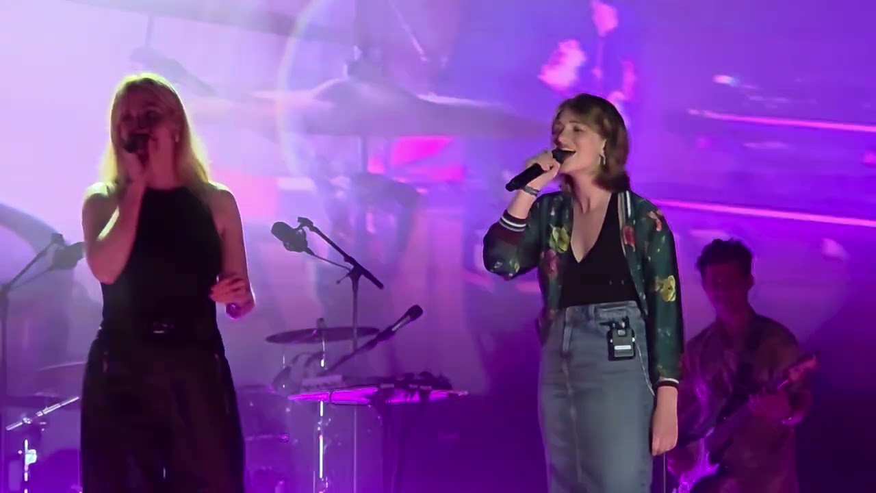 London Grammar - Strong                                   at All together now festival 2025 w/ Gemma