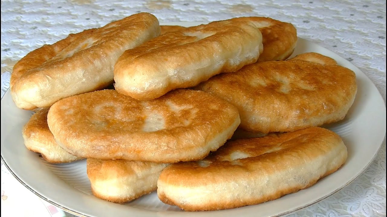 Пирожки с капустой,домашние и столовские/Homemade cabbage pies.