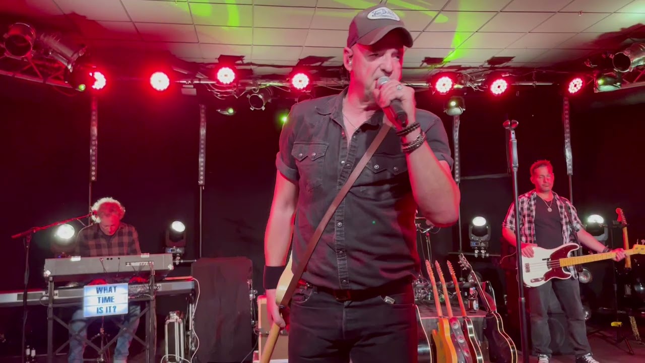 Racing in the Street Siegburg 16 Dec 2023