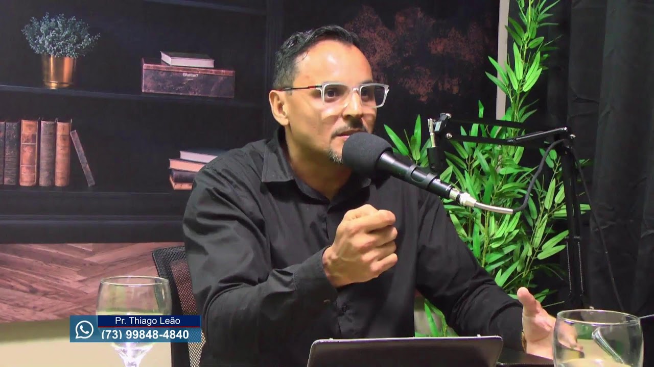 Transmissão ao vivo de Podcast A Voz de Deus.