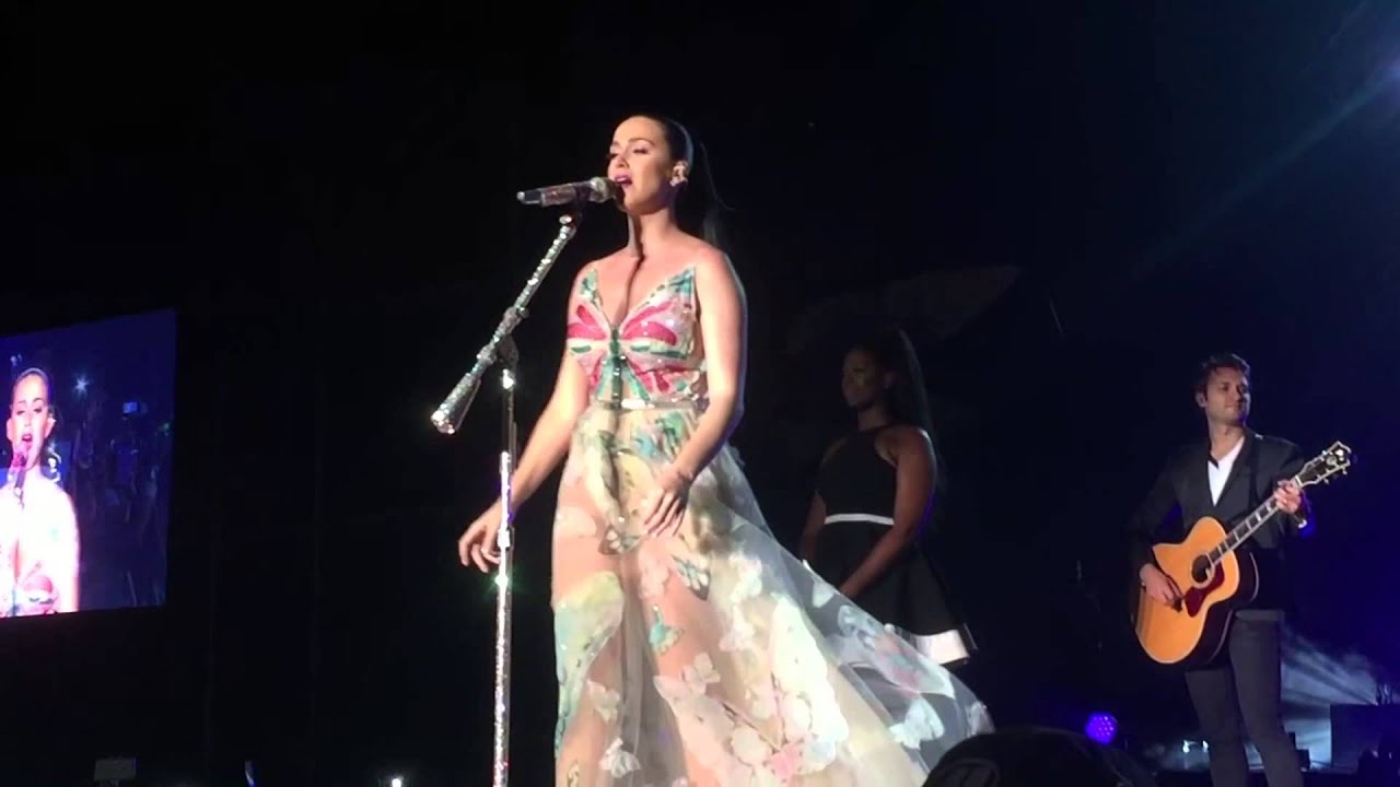 Katy Perry - Unconditionally (Live from The Prismatic World Tour - Lima / Perú 2015)