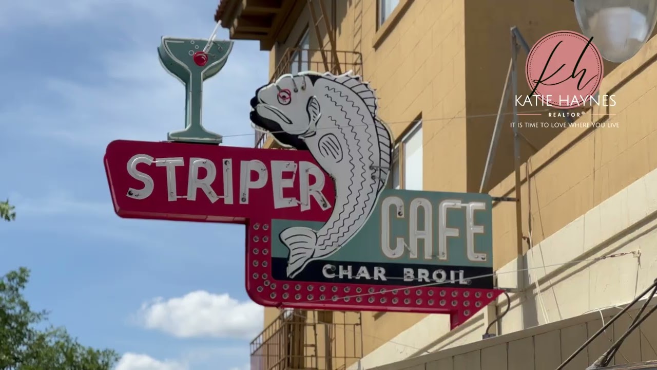 Welcome to Rio Vista, CA!  Come explore this cute downtown, don't just drive by!