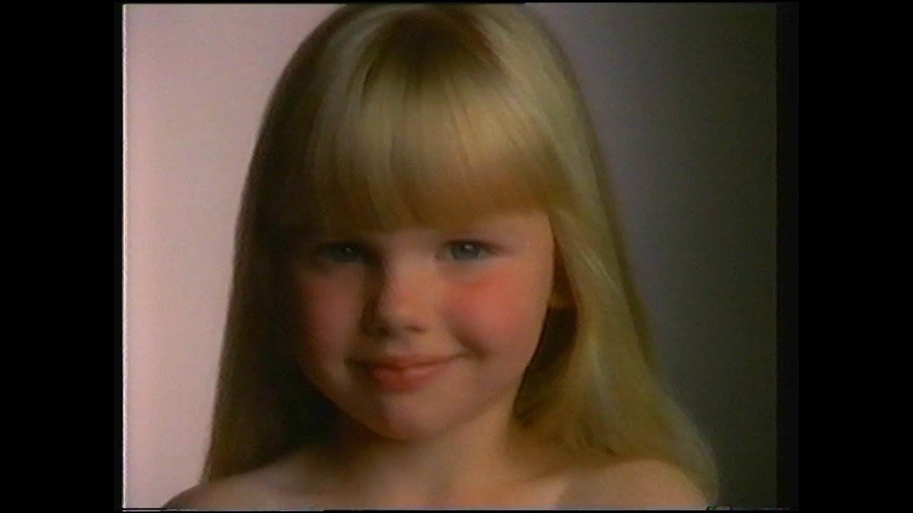 [720p/50p] Channel 4 | continuity | Christmas Eve 1988