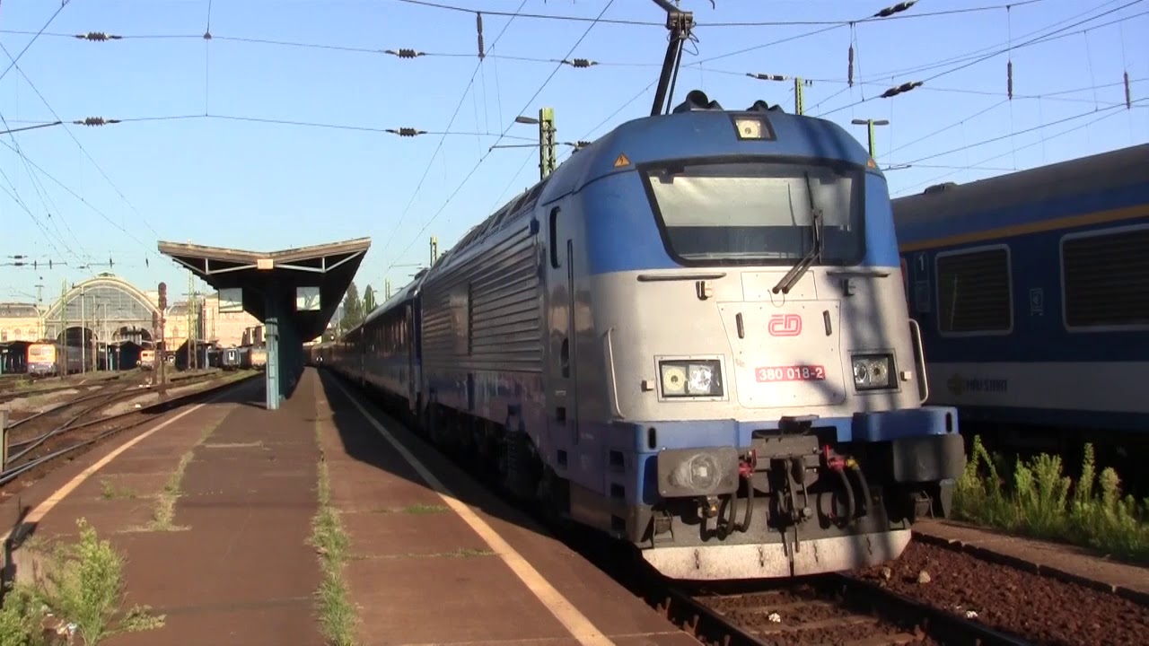 Nemzetközi vonatok indulnak Budapestről / International trains are departing from Budapest
