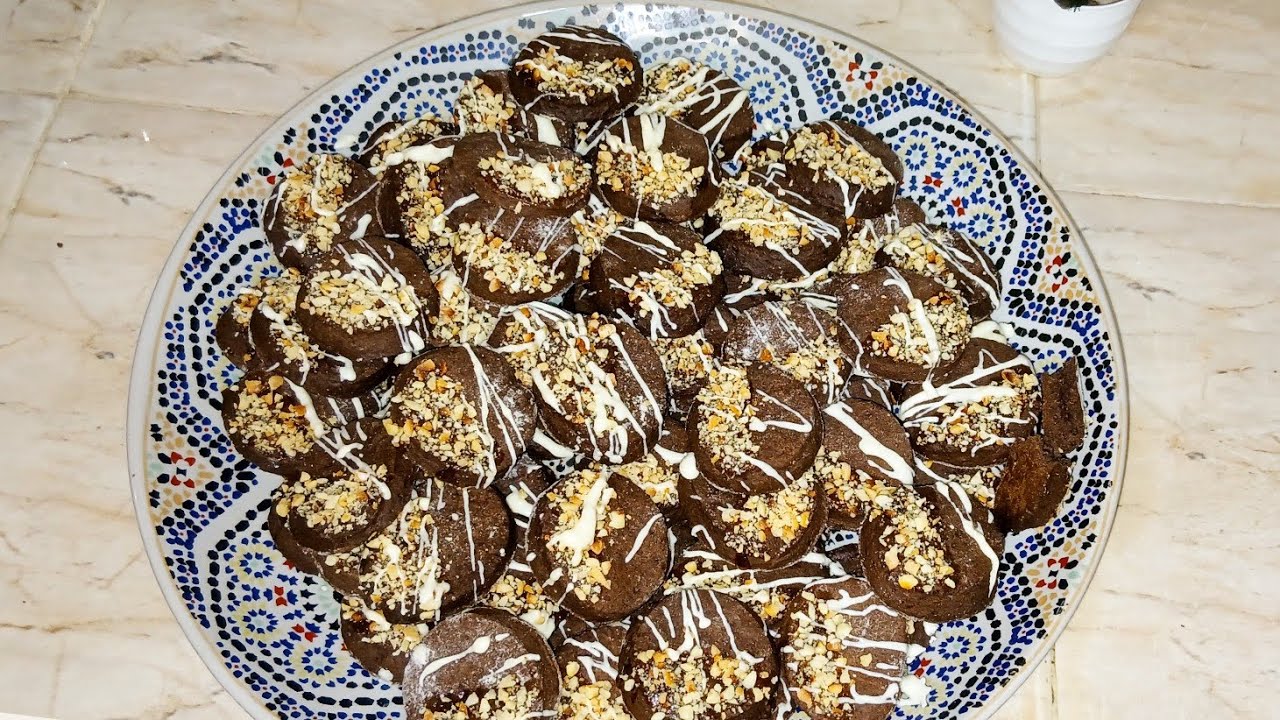 بيسكويت 10 دقائق بدون بيض وبدون خميرة حضريه دفعة واحدة مقرمش ولذيذ😋👌
