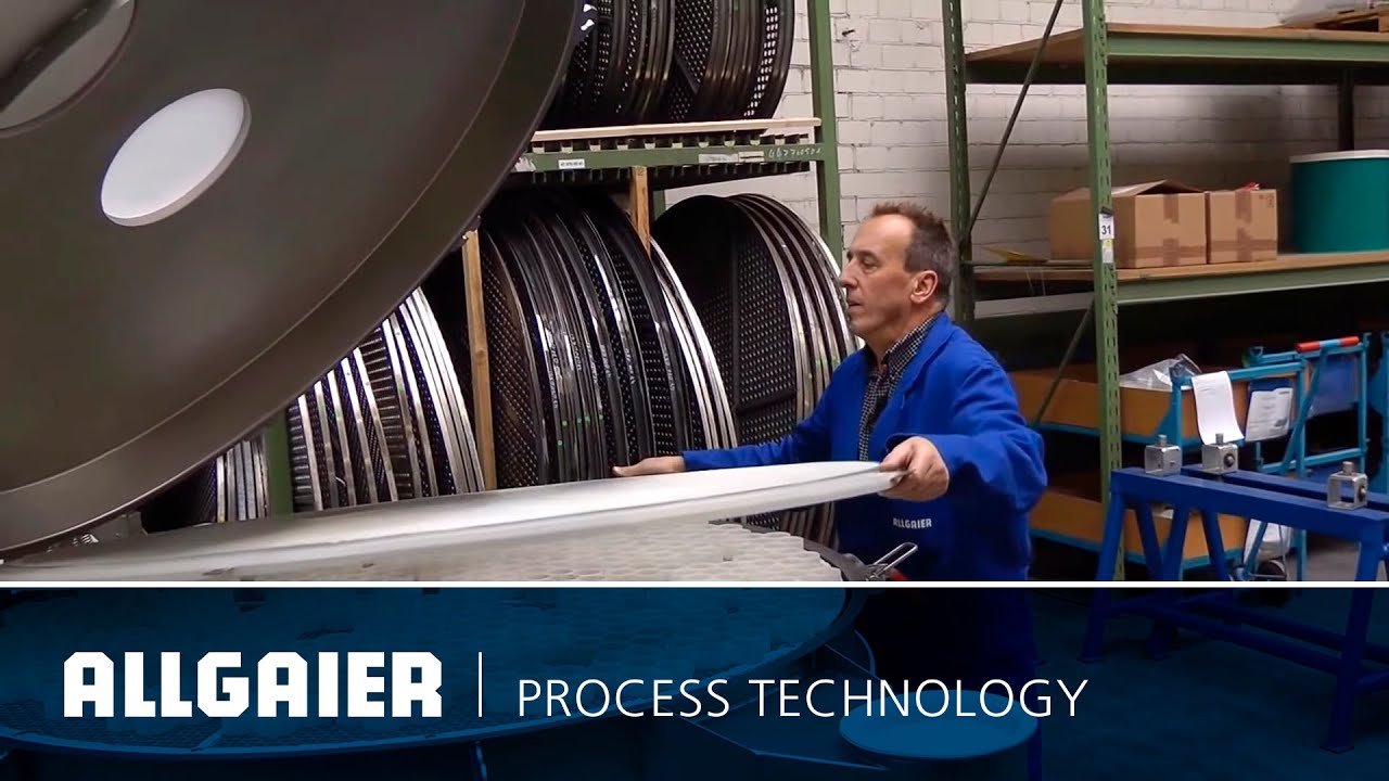 Allgaier Process Technology | VRS 1500 | screen exchange bottom deck