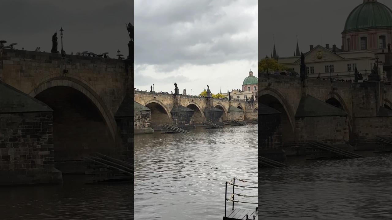 📍Charles Bridge, Prague 🇨🇿 #charlesbridge #prague #czechrepublic #travelshorts