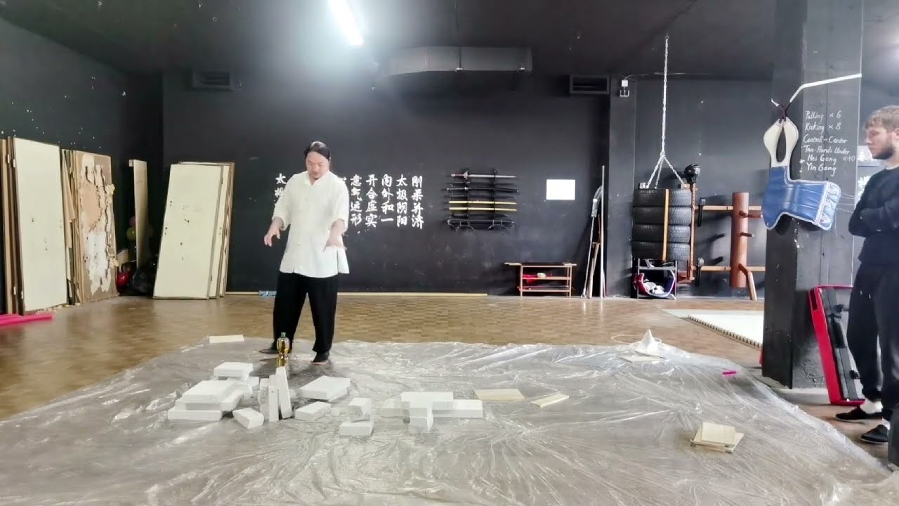 Mythos: Bruchtest in Kung Fu, Taekwondo, Karate usw.