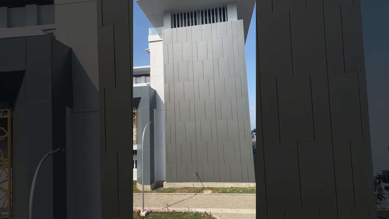 KAMPUS DENGAN VIEW TERBAIK | UIN MALANG 