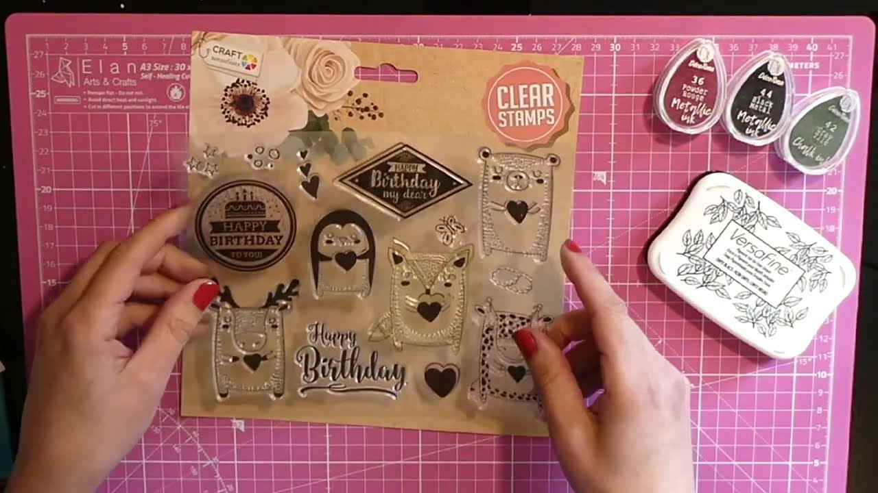 Comment Utiliser les Tampons Clear et Cling #scrapbooking #action #presse à tampon #débutant
