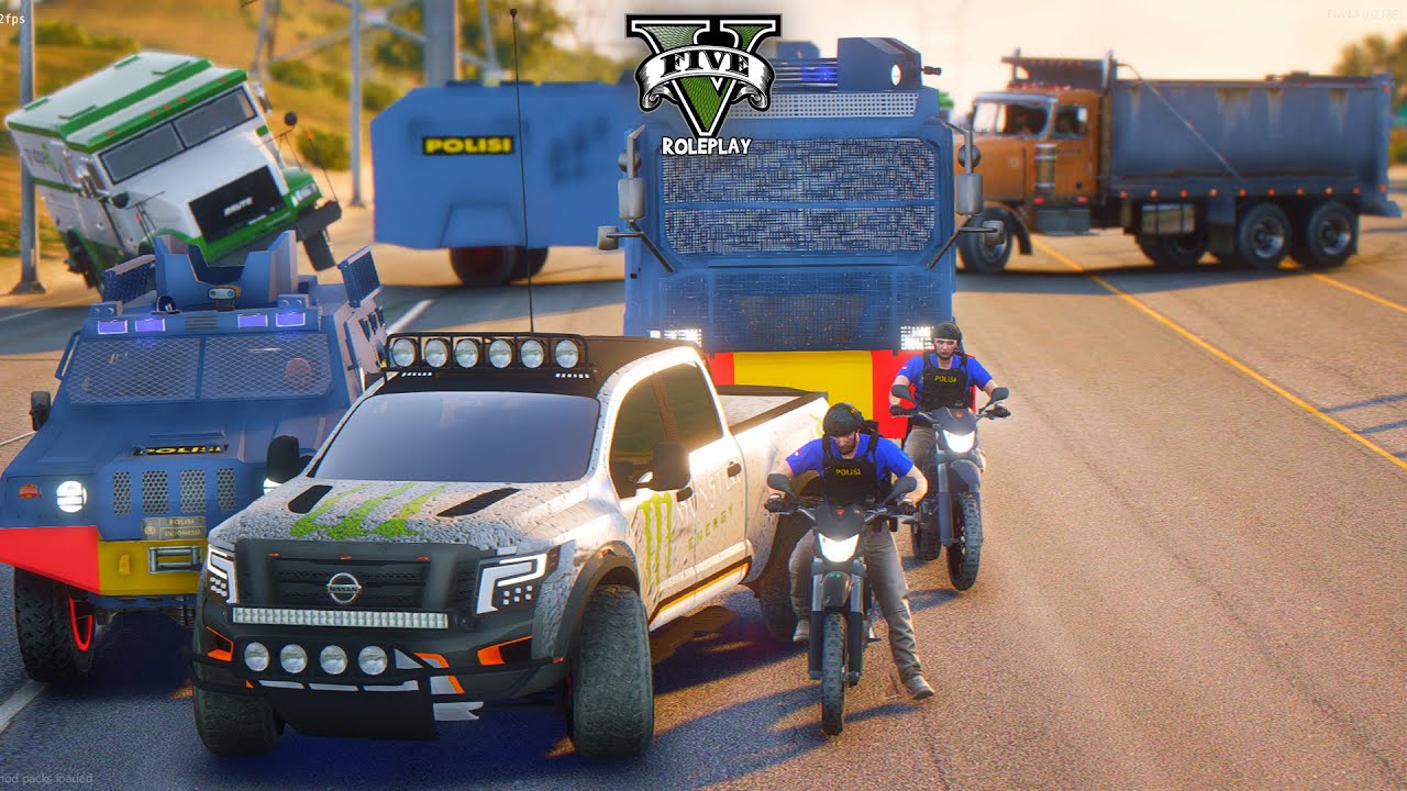 PENGIRIMAN SENJATA DIKAWAL PULUHAN KEPOLISIAN ! GTA V ROLEPLAY