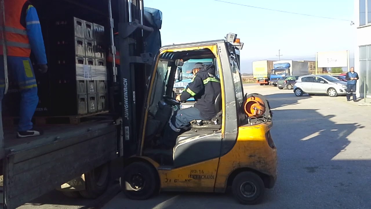 Staplerfahrer Jungheinich Killer sucht Job 6