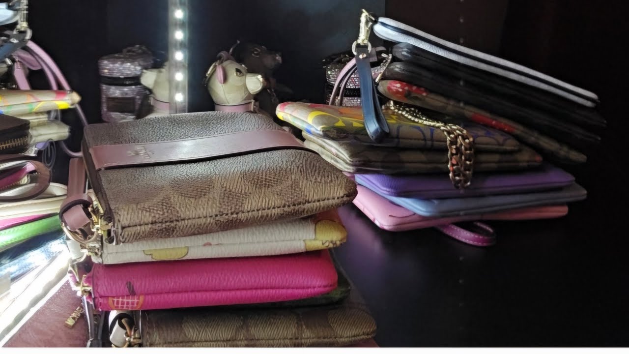 My wristlet collection #coachoutlet #coach #michaelkors #wristlet