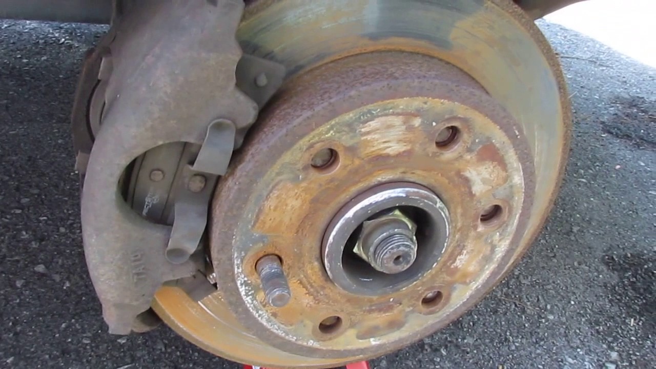 Broken Lug Nut Studs and Replacing the Wheel Hub on a 97 Chevy Silverado