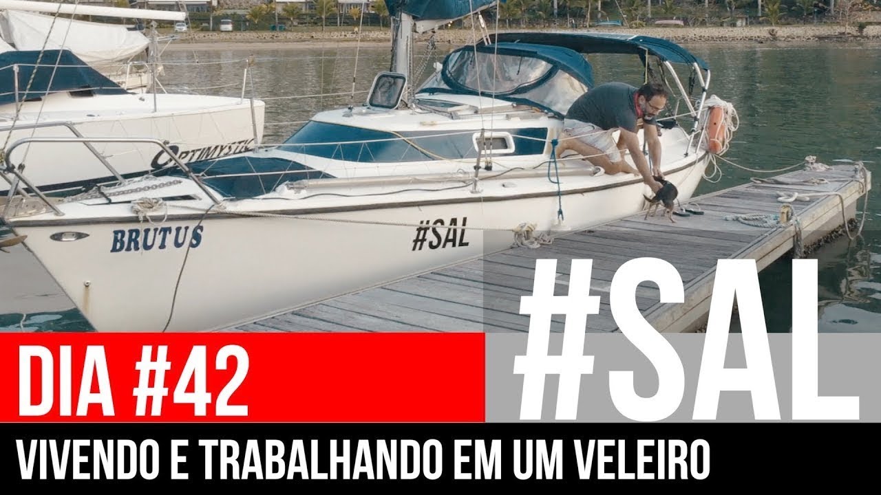 VIVENDO E TRABALHANDO EM UM VELEIRO | #SAL #42 | Adriano Plotzki, Aline Sena  e o Minimalismo