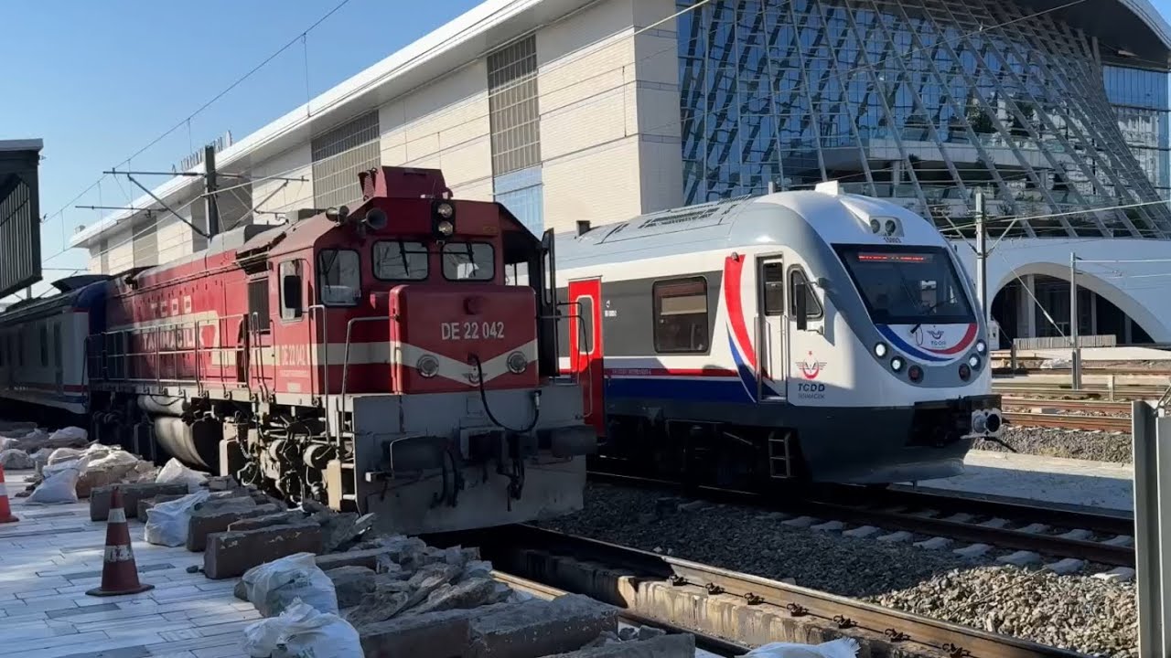 TURKISH RAILWAYS IN ACTION! LOTS OF DIFFERENT OLD AND NEW TRAINS AT THE INCREDIBLE ANKARA STATION