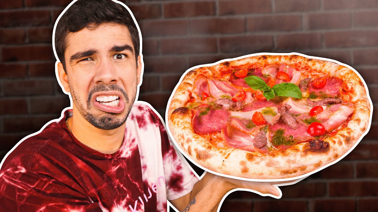 Provando as Pizzas Mais Bizarras do Mundo