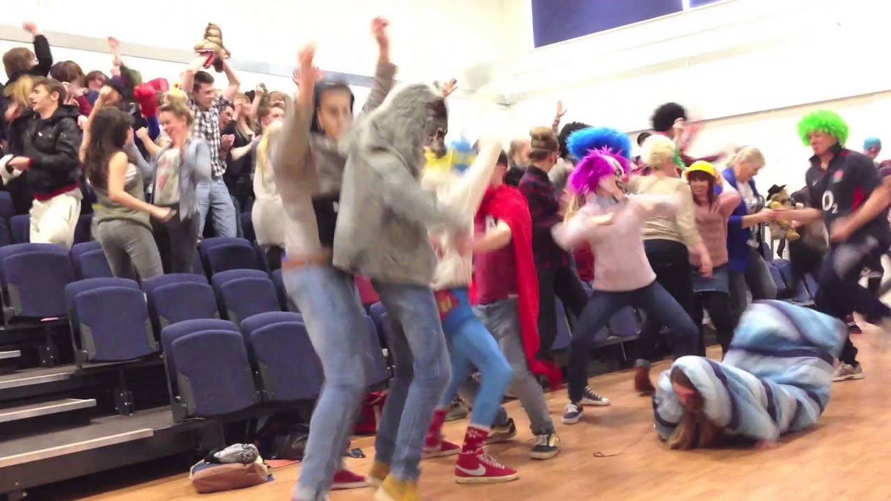 Campsmount Harlem Shake (Red Nose Day 2013)