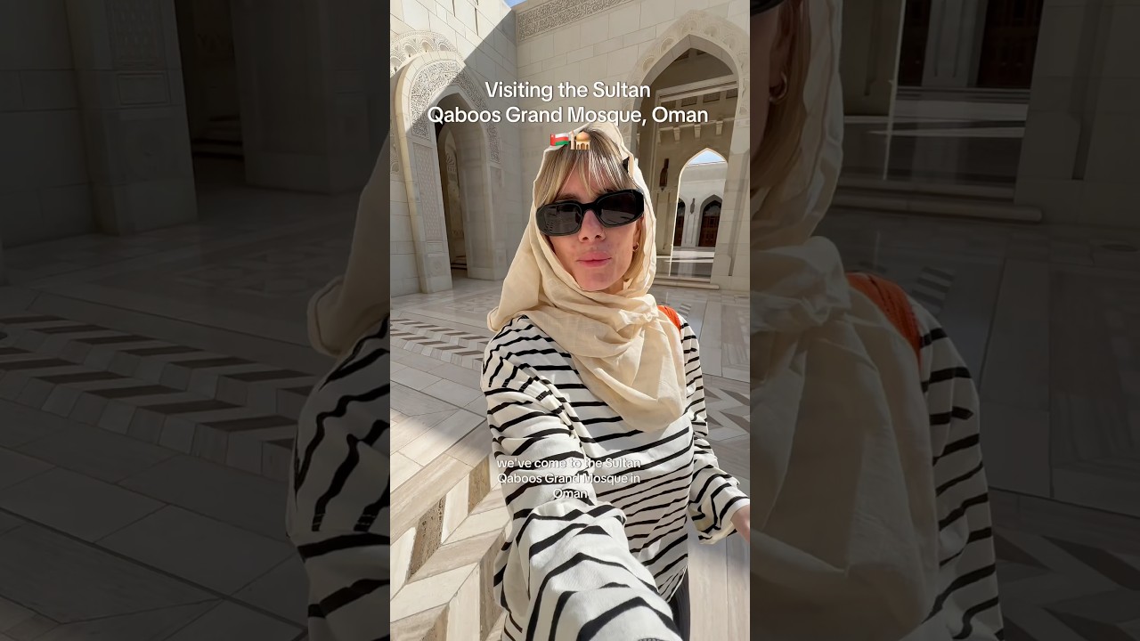 Visiting the Sultan Qaboos Grand Mosque in Oman #oman #muscat #omantravel #sultanqaboos #omanmosque