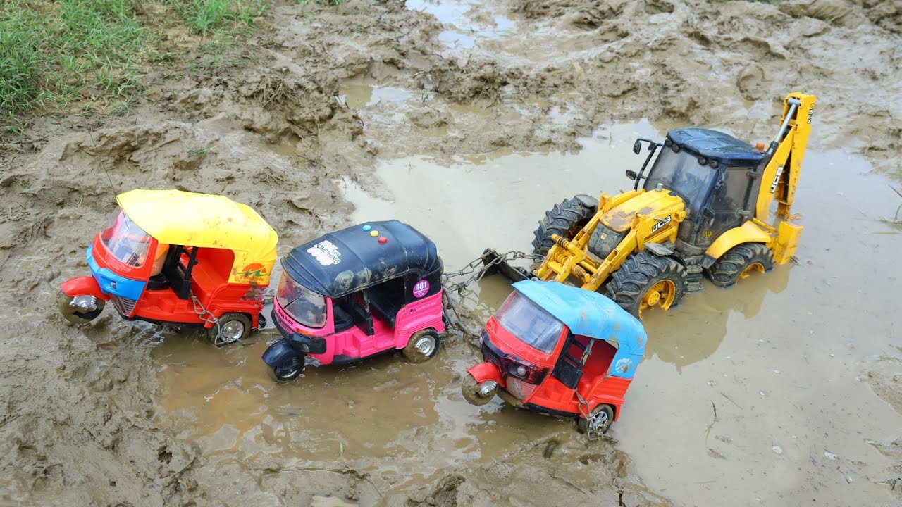 Tipper Truck Accident Pulling Out Crane ? JCB Stuck in Deep Mud Pulling Out 3 Auto Rickshaw | CS Toy
