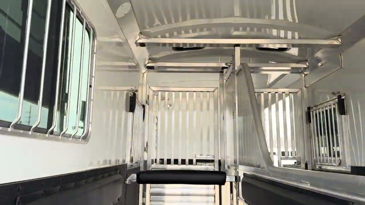 2026 4-Star 2+1 Gooseneck w/ Upgrades! 43969