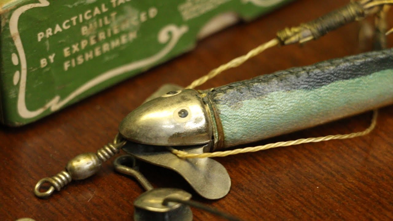 WOW!  THESE ARE SOME OF THE OLDEST FISHING LURES I'VE FOUND!!!!