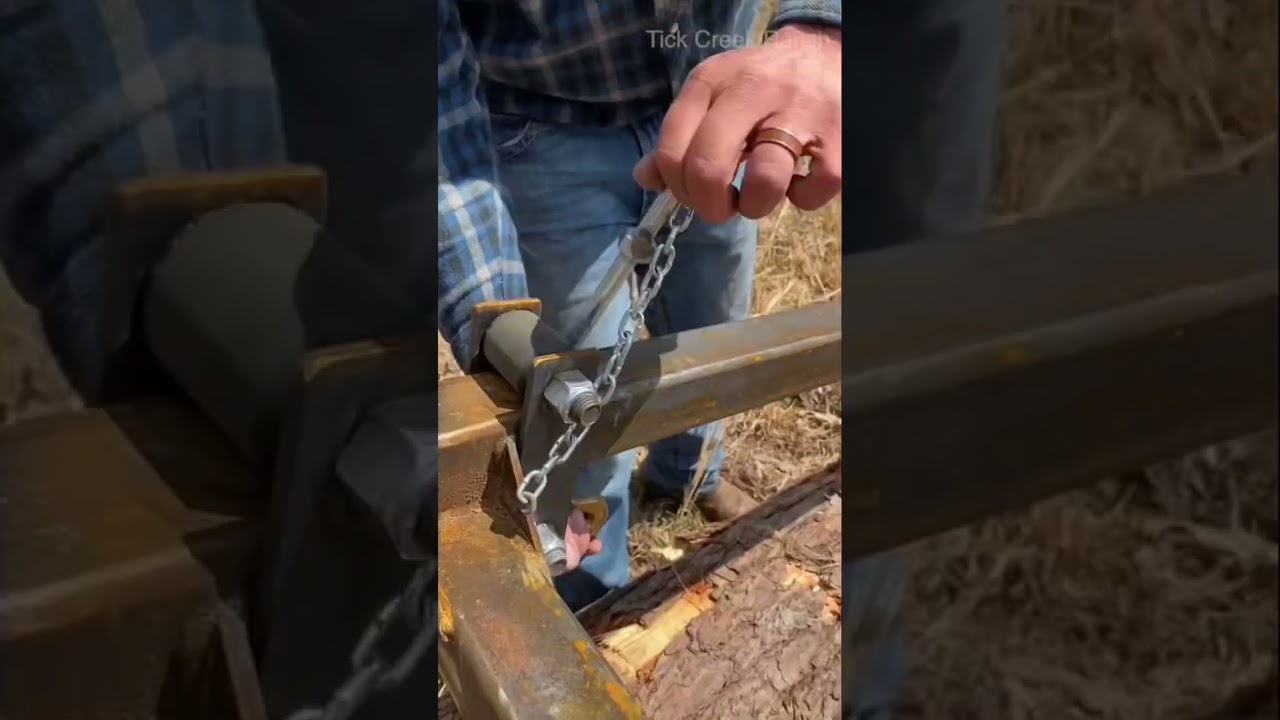 Log arch how to #hardwork #country #countrylife #ranch #fabrication #farm