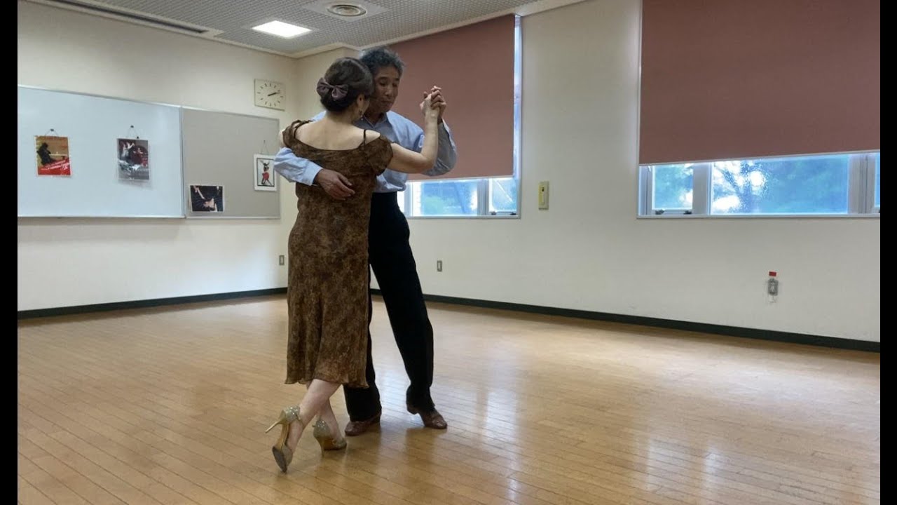 Ida Shiegel & Manon Yoko「Todavia te Quiero」(Hector Vareta y su Orquesta) Tango Dance Milonga Style.