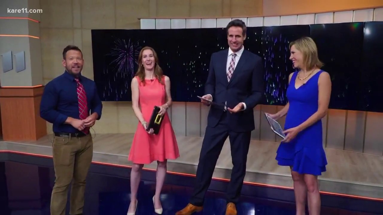 'Digital fireworks' are the trend lighting up the sky