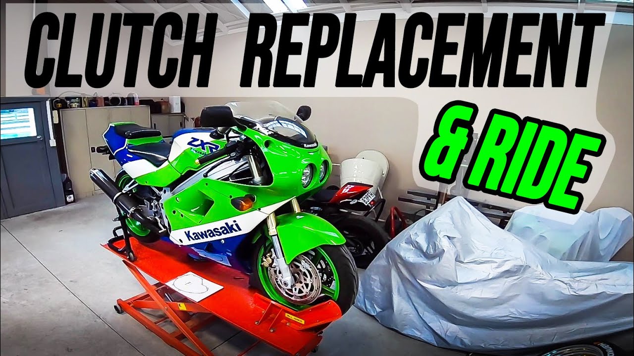 Kawasaki ZXR250 - Clutch Replacement