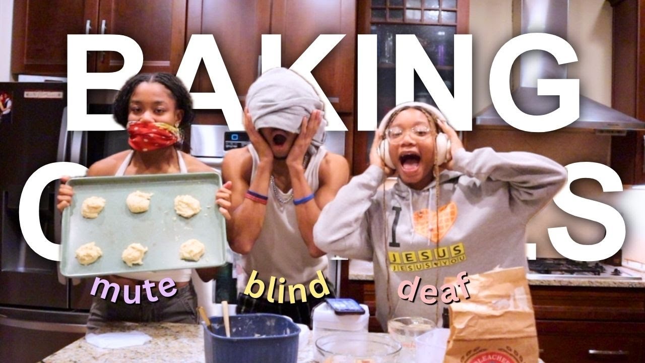 baking cookies BLIND DEAF MUTE *ft my siblings | VLOGMAS DAY 20