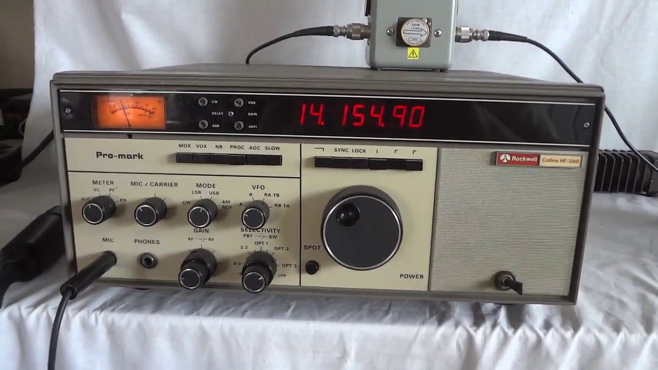 Rockwell Collins HF-380 professional HF SSB transceiver