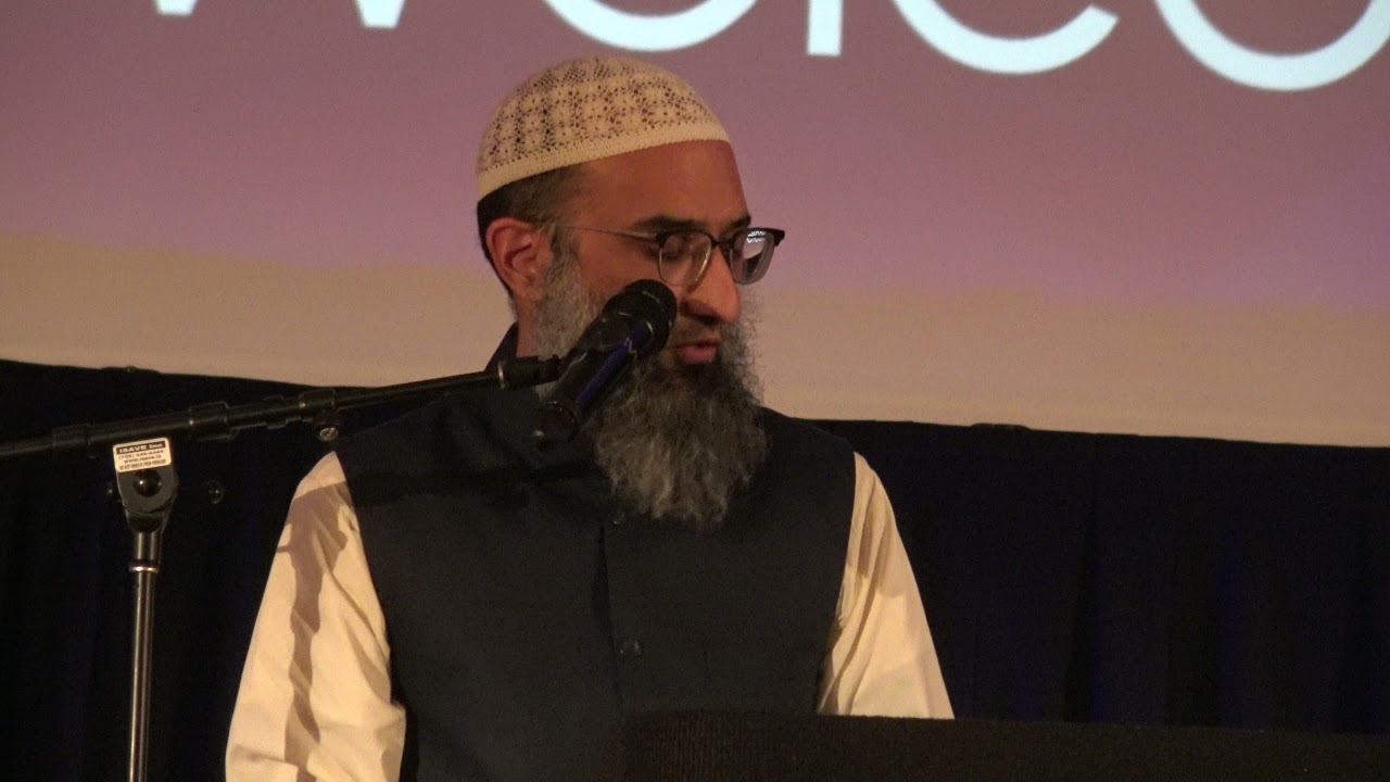 Dr. Husain A Sattar addressing at Council of Islamic Organizations of Greater Chicago Annual Dinner.