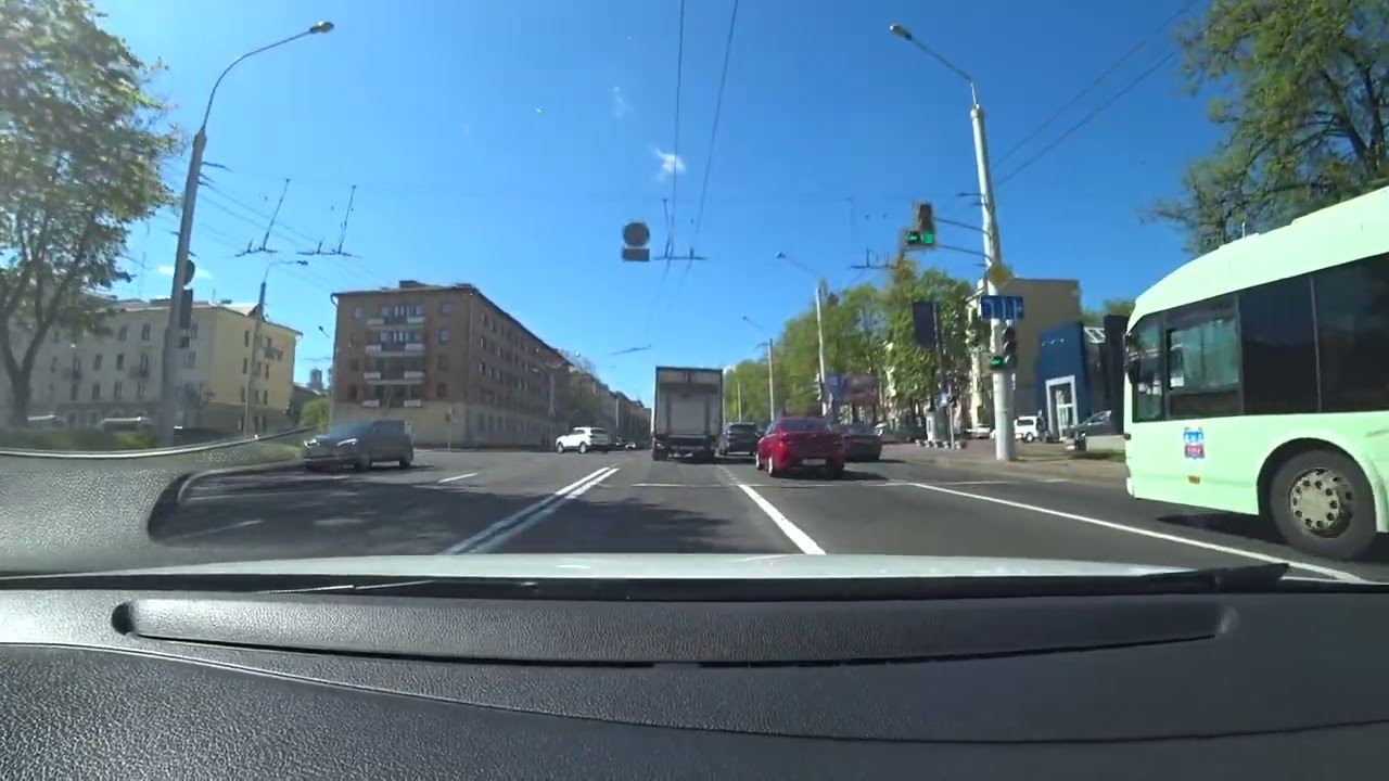 Урок вождения на автомате. Нарабатываем водительский опыт в разных незнакомых дорожных ситуациях.