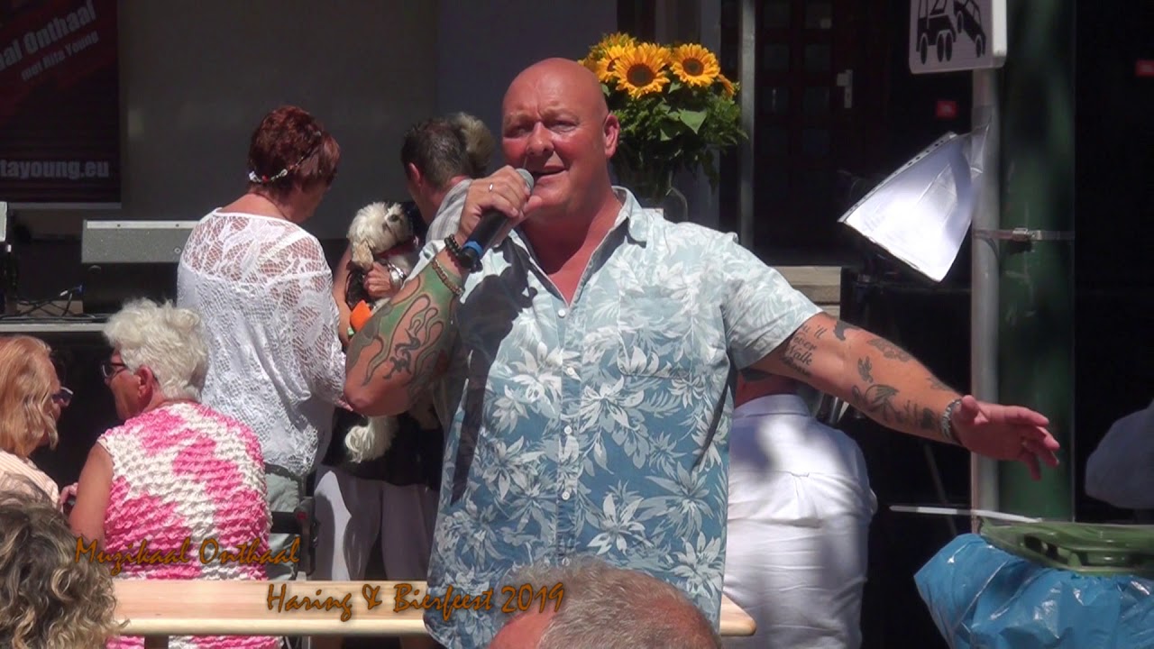 john medley   Voor mij geen slingers aan de wand